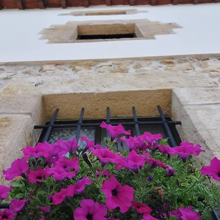 Vivienda Rural - La Cueva - Hornedo *