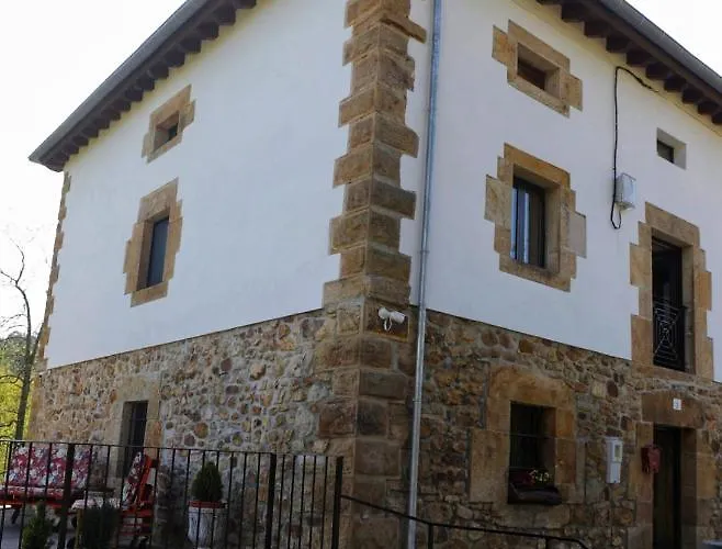Vivienda Rural - La Cueva - Hornedo *